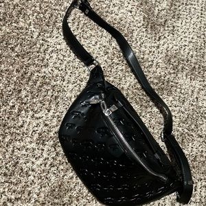 Glam-aholic Fanny pack